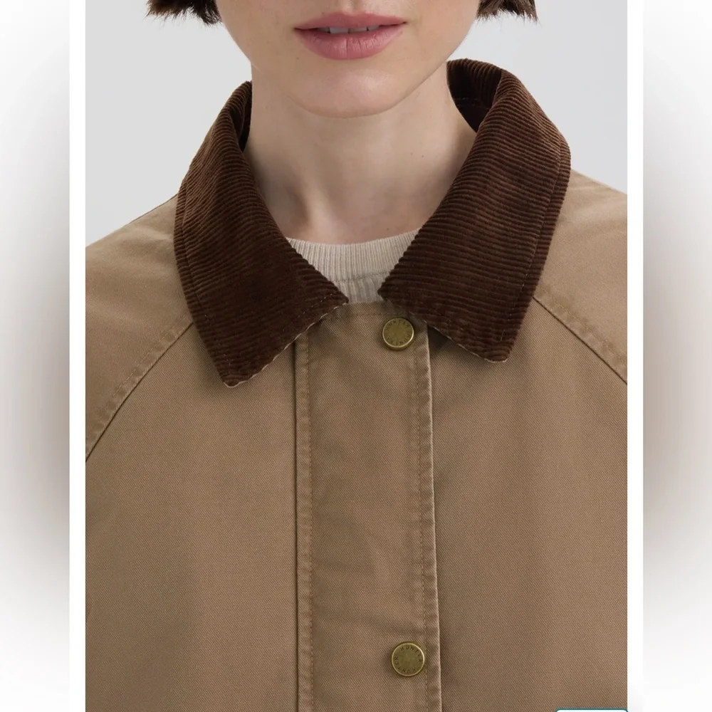 Hunter Insulated Tan Barn Crop Jacket with Dark Brown Corduroy Collar M NWT - Picture 4 of 16